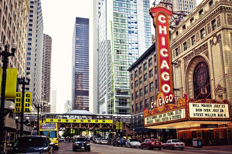 Stay & Dine in Chicago, IL - journeyPod - Luxury Vacation Travel Guide